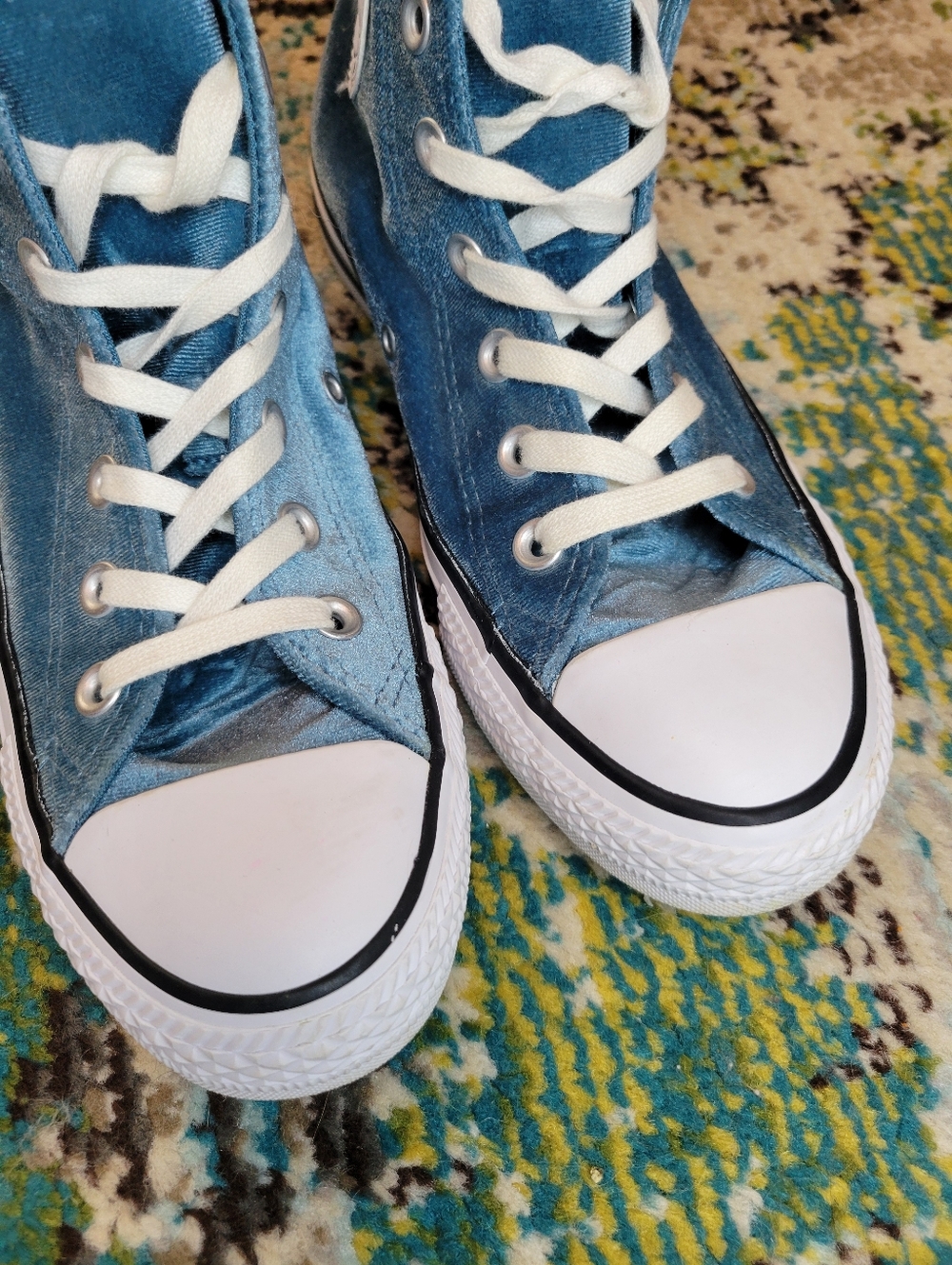 Converse Chuck Taylor All Star Velvet High-Top Teal Blue Sneakers, Size Womens 7 - Picture 2 of 9